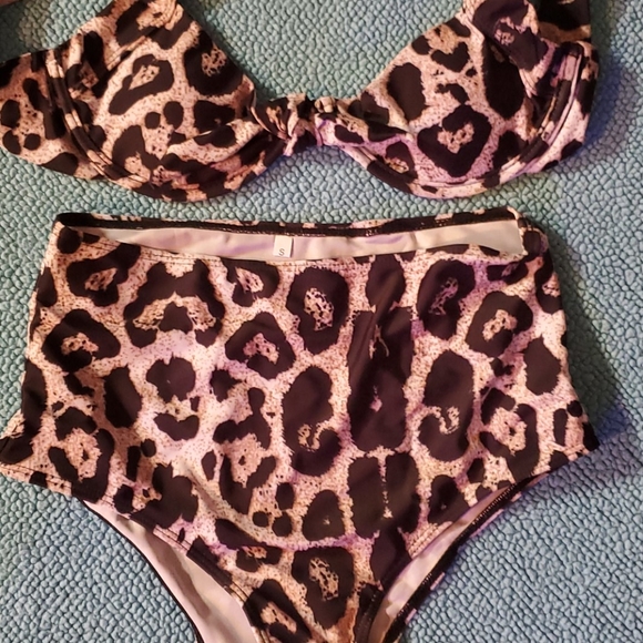 Leopard High Waist Bikini - Picture 3 of 5